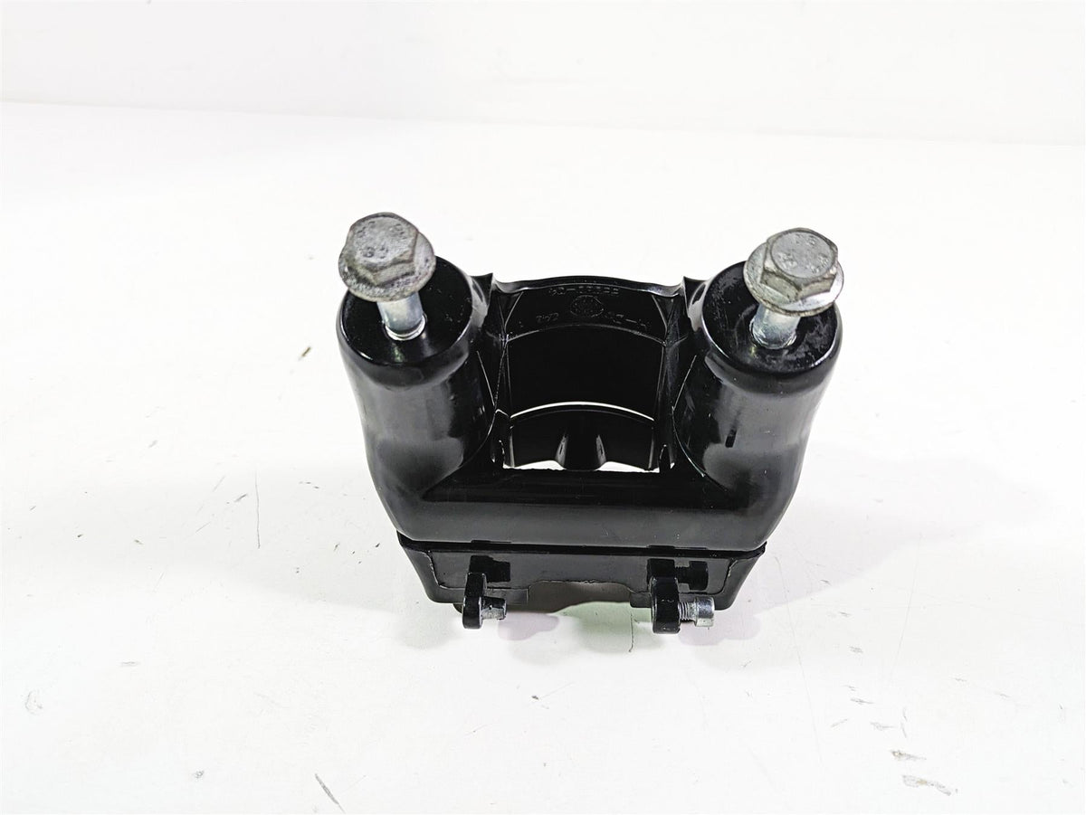 2013 Harley VRSCDX Night Rod Sp Handlebar Riser Holder Set 55989-04 56284-06 {{ shop.shopifyCountryName }} - Mototech271