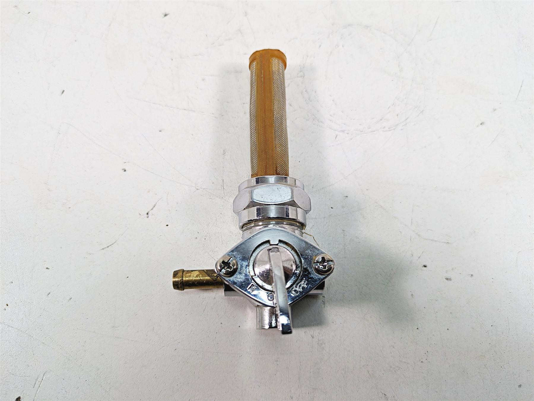 1999 Harley Touring FLHTC Electra Glide Fuel Gas Petrol Petcock Valve 61338-94D {{ shop.shopifyCountryName }} - Mototech271