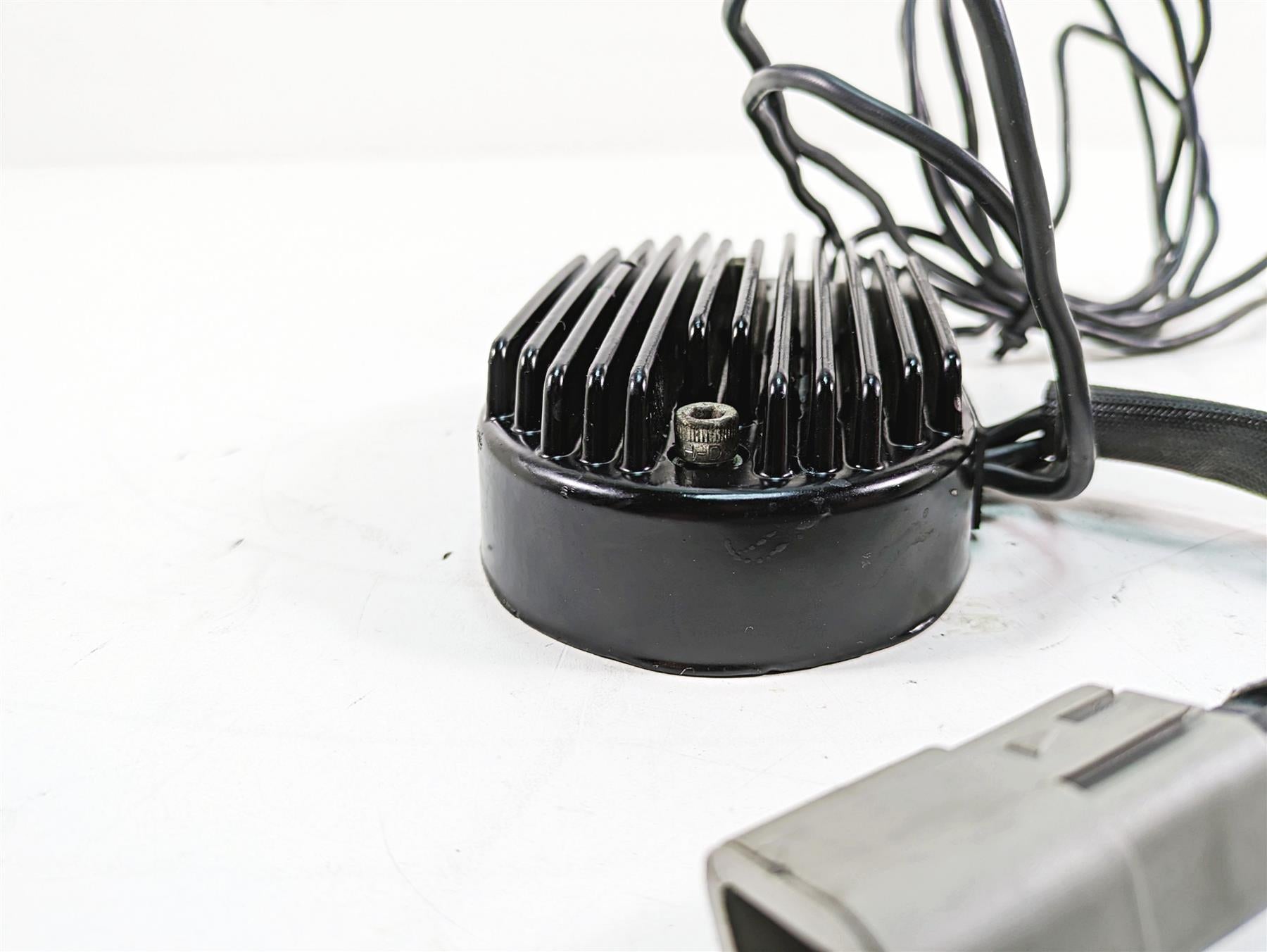 2006 Harley Softail FXSTSI Springer Rectifier Voltage Regulator 74540-01 {{ shop.shopifyCountryName }} - Mototech271