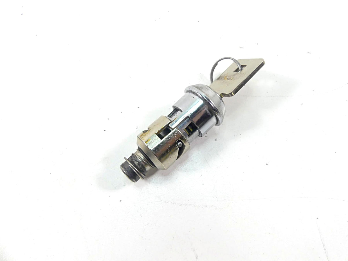 2017 Harley XL1200 CX Sportster Roadster Steering Lock Key Set 45600014 {{ shop.shopifyCountryName }} - Mototech271