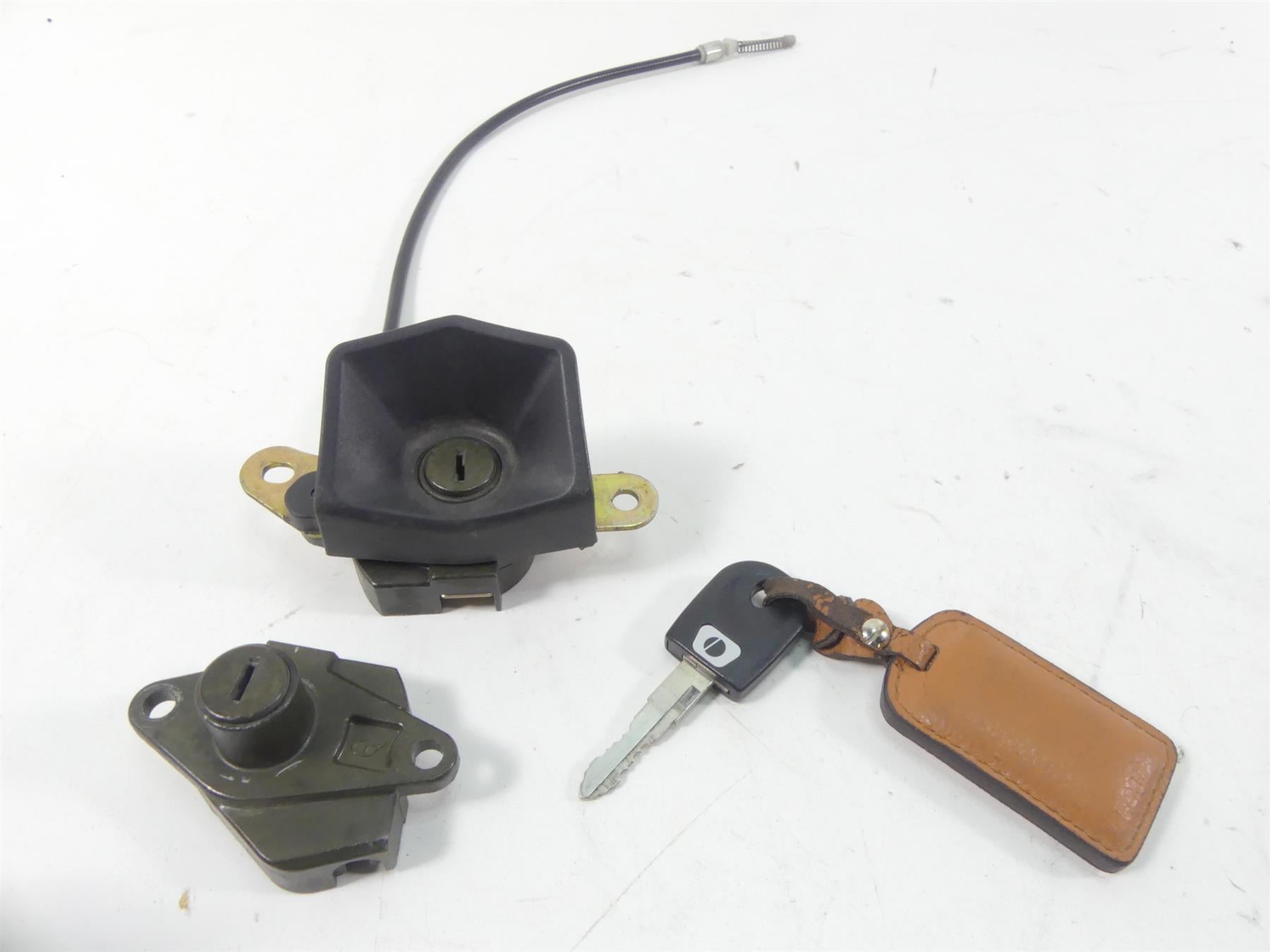 2006 Ducati Multistrada 1000S Ignition Switch Key Seat Lock Set -Read 59820312E {{ shop.shopifyCountryName }} - Mototech271