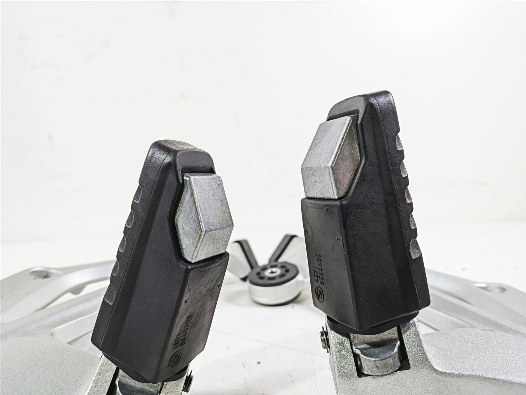 2014 BMW R1200 RT RTW K52 Passenger Footpeg Set 46718534789 46718534790 {{ shop.shopifyCountryName }} - Mototech271