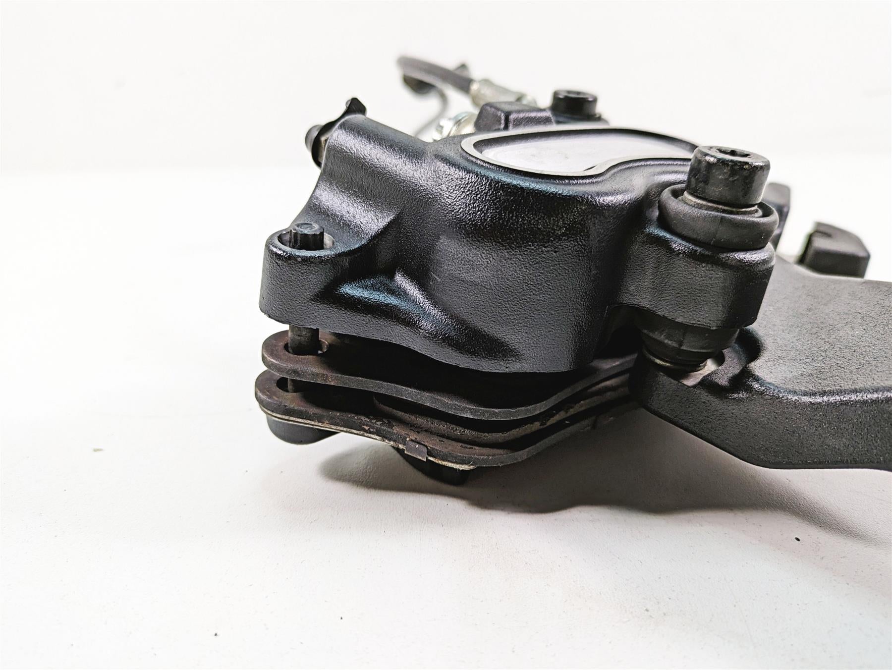 2009 Harley FXDF Dyna Fat Bob Rear Brake Caliper + Mount 40908-08 {{ shop.shopifyCountryName }} - Mototech271