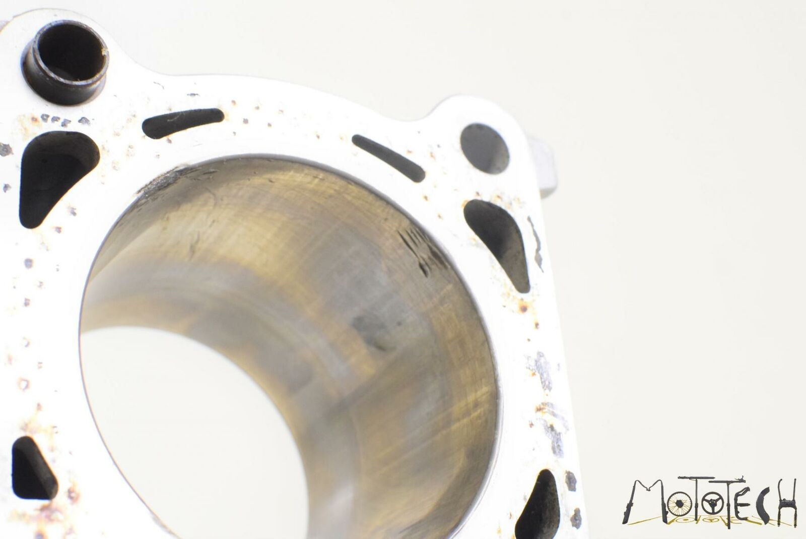 2000 MV Agusta F4 750 ORO Cylinder Jug Barrel 800087772 {{ shop.shopifyCountryName }} - Mototech271