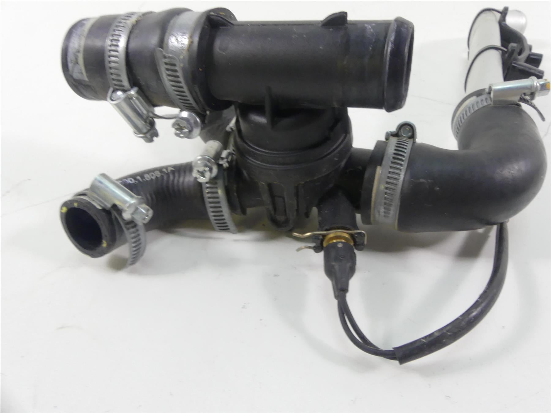 2018 Ducati Panigale 1100 V4 S Water Coolant Hoses Thermostat 55320161A {{ shop.shopifyCountryName }} - Mototech271