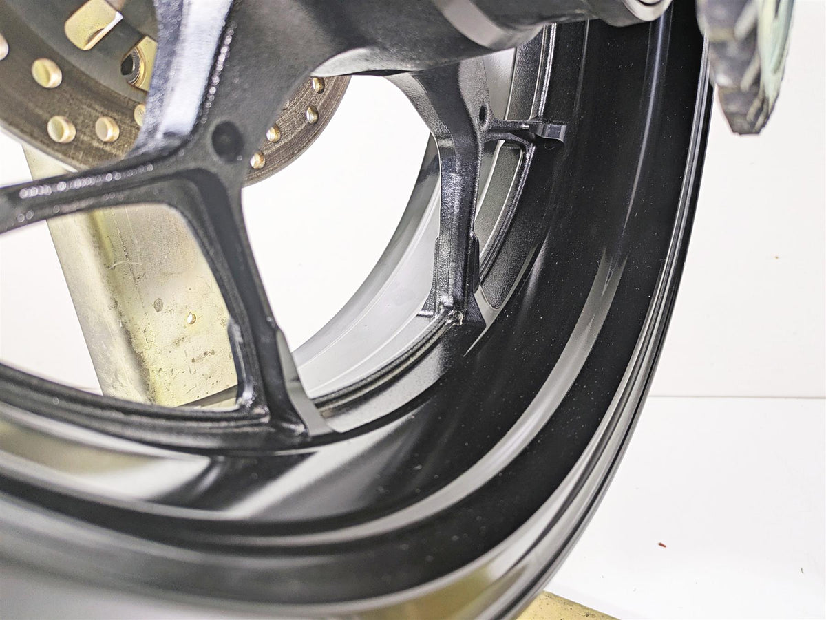 2023 Kawasaki ZX1400 ZX14R Ninja Straight 17x6 Rear Wheel Rim 41073-0731 {{ shop.shopifyCountryName }} - Mototech271