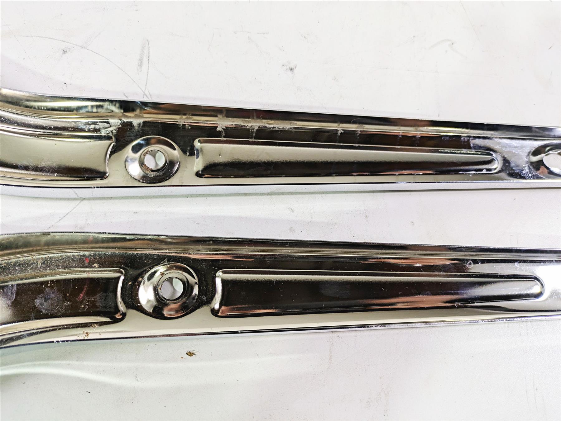 2016 Harley FXDL Dyna Low Rider Rear Fender Struts Braces 57300024 57300026 {{ shop.shopifyCountryName }} - Mototech271