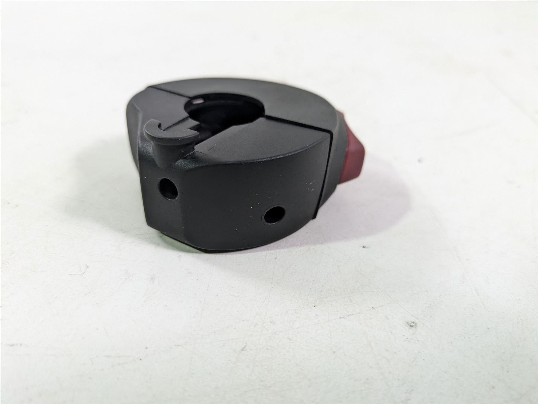 2016 BMW F800R K73 Right Hand Control Switch Start Kill 61318546170 {{ shop.shopifyCountryName }} - Mototech271