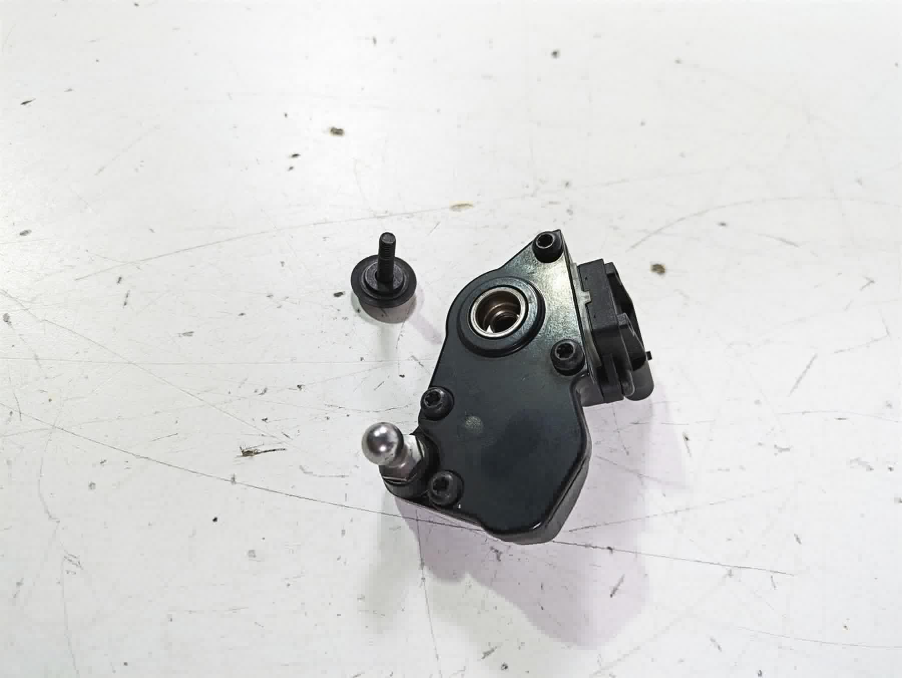 2014 BMW R1200 RT RTW K52 Quickshifter Quick Shifter Shift Assist 23418536884 {{ shop.shopifyCountryName }} - Mototech271