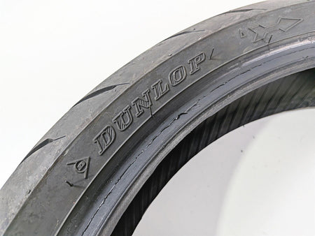 Used Motorcycle Tire Dunlop Sportmax GPR 300F 120/70R17 45067896 {{ shop.shopifyCountryName }} - Mototech271