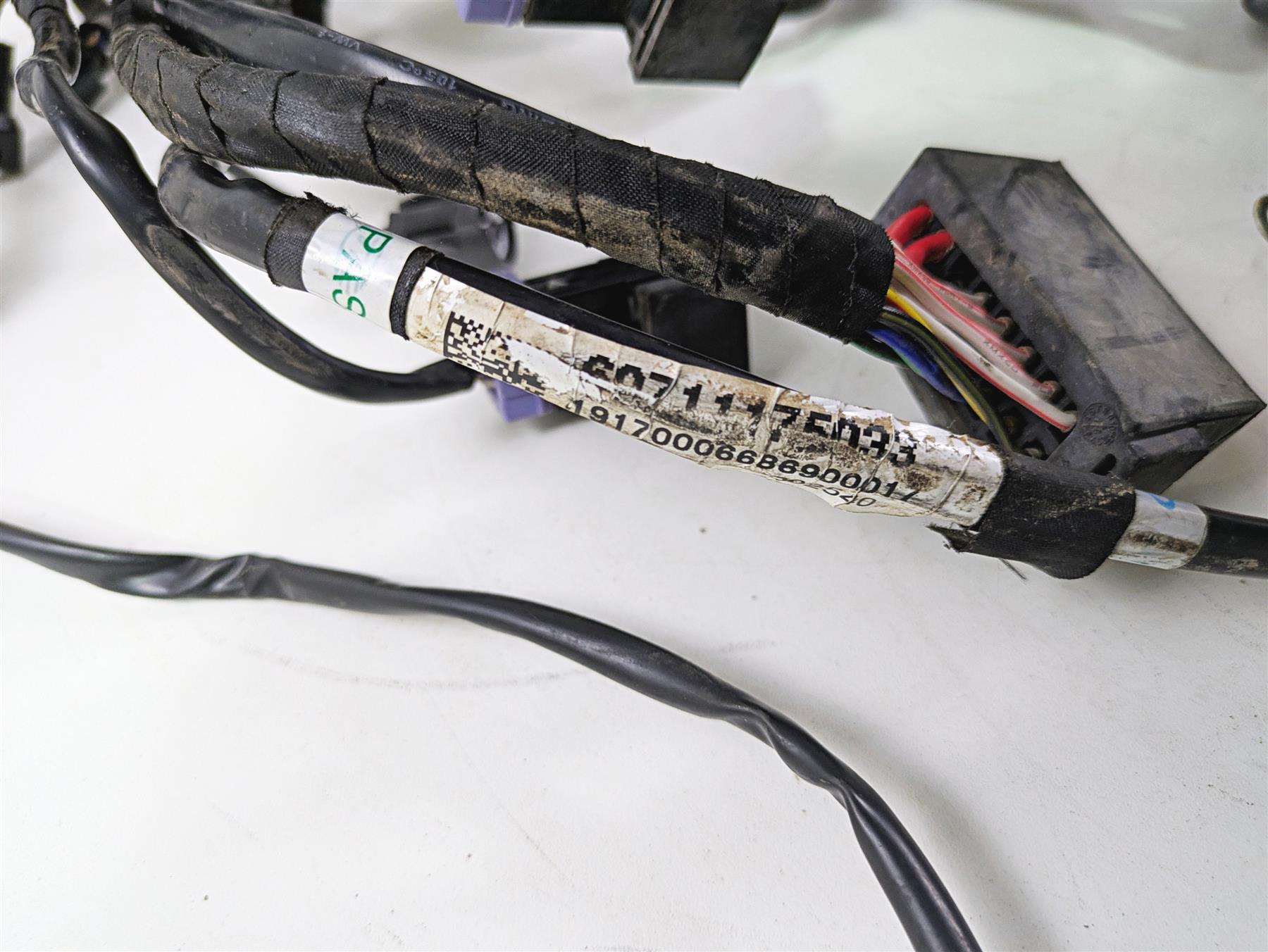 2020 KTM 1290 Super Adventure R Main & Engine Wiring Harness 60711175033 {{ shop.shopifyCountryName }} - Mototech271