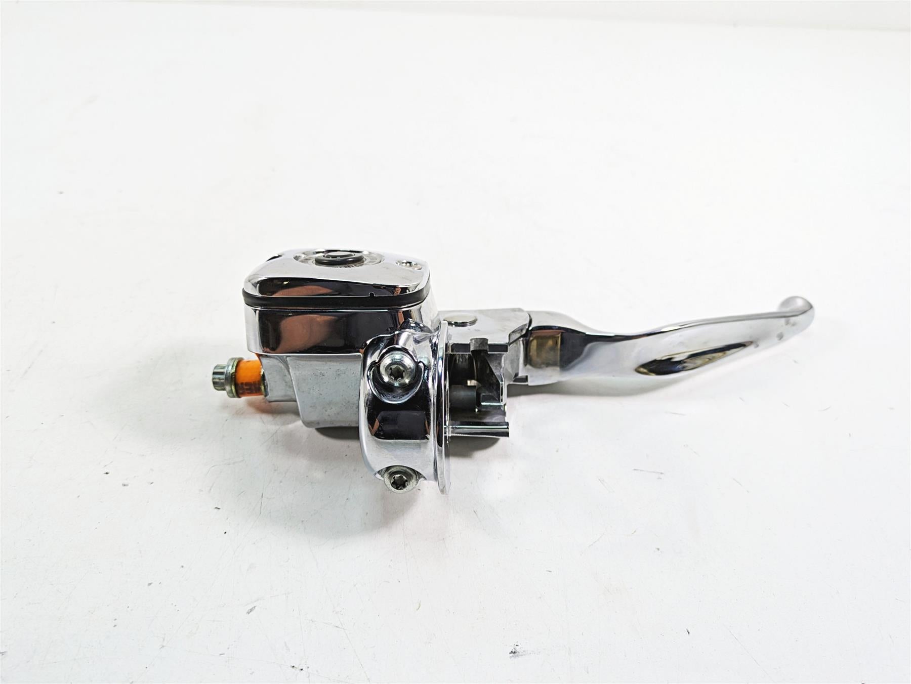 2009 Harley Dyna FXDFSE CVO Fat Bob Front Brake Master Cylinder 11/16" 42057-09A {{ shop.shopifyCountryName }} - Mototech271