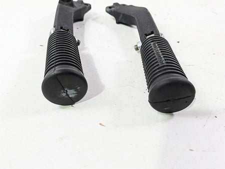 2011 Harley FXDC Dyna Super Glide Rear Passenger Footpeg Set 49224-06A 49230-06 {{ shop.shopifyCountryName }} - Mototech271