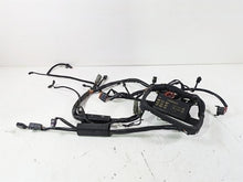 Load image into Gallery viewer, 2004 Harley Softail FLSTF Fat Boy Main Wiring Harness Carb - No Cuts 70216-04A | Mototech271
