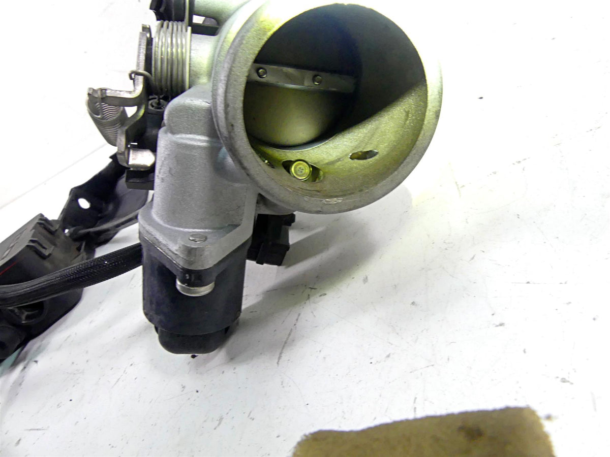 2009 BMW R1200 GS K25 Throttle Body Set & Cables - Read 13547705239 13547705239 {{ shop.shopifyCountryName }} - Mototech271
