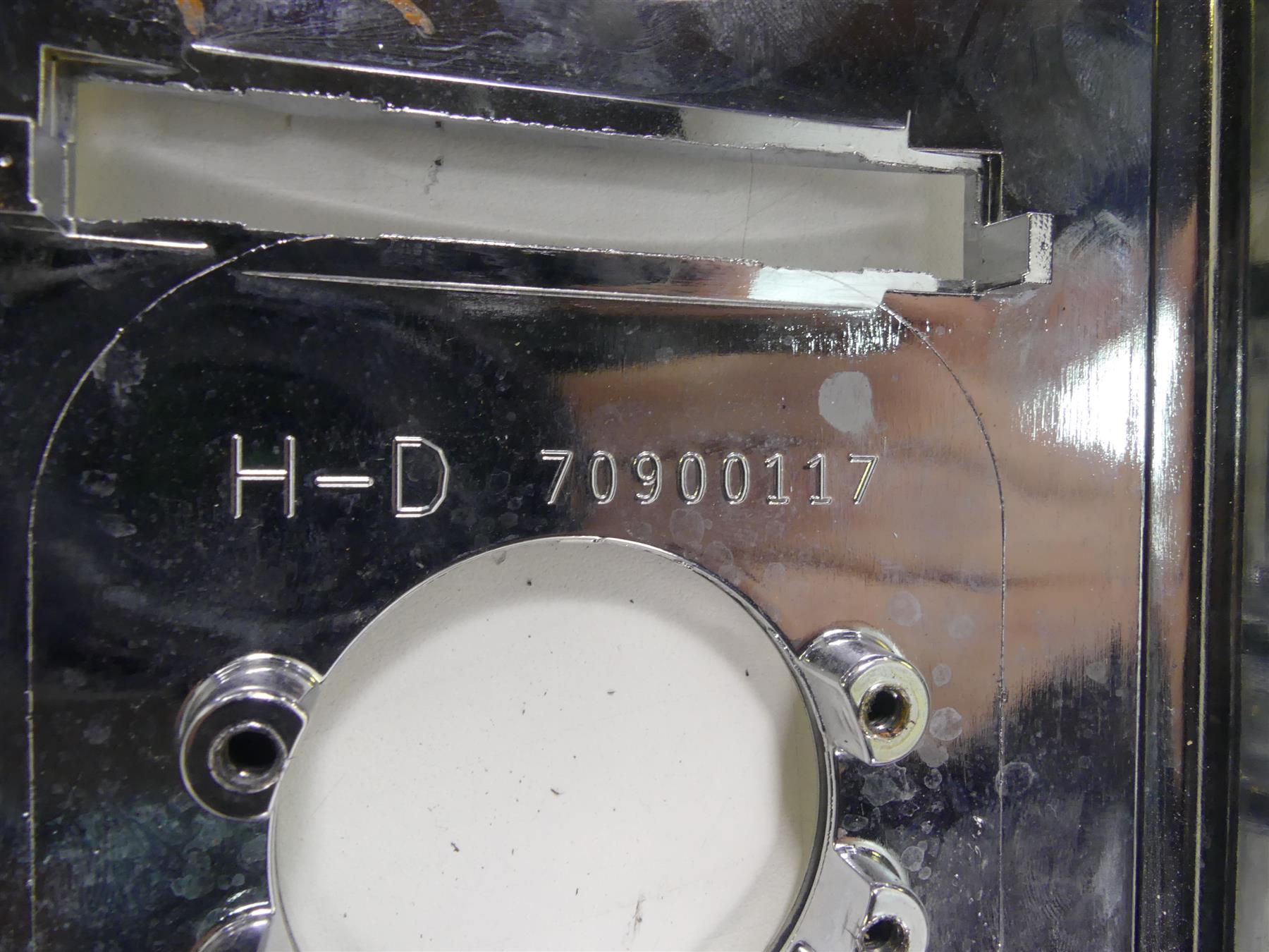 2016 Harley Touring FLHR Road King Fuel Tank Dash Chrome Panel Cover 70900117 {{ shop.shopifyCountryName }} - Mototech271