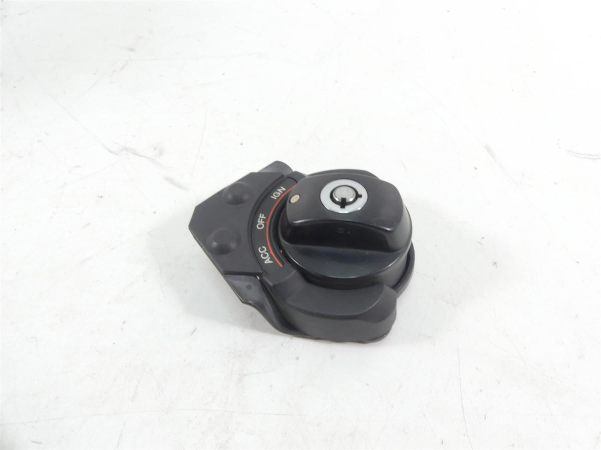 2013 Harley VRSCF Muscle V-Rod Ignition Switch Unlocked - VIN 70020-05 {{ shop.shopifyCountryName }} - Mototech271