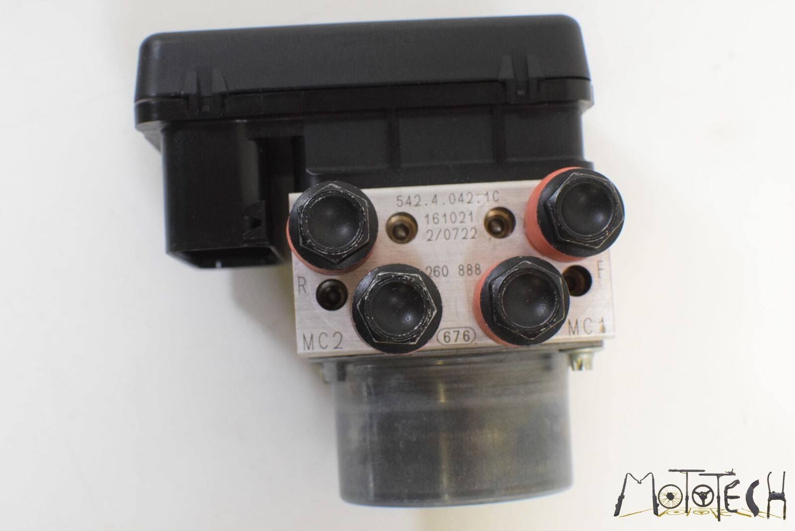 2017 Ducati Panigale 959 ABS Brake Pump Module 54240421C {{ shop.shopifyCountryName }} - Mototech271