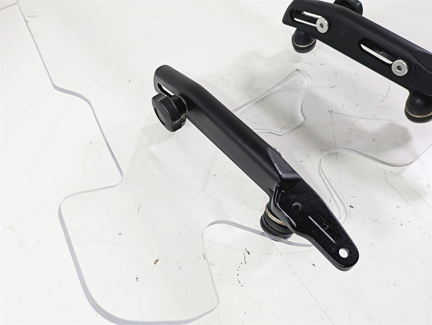 2016 Moto Guzzi Stelvio 1200 8V NTX Windshield Wind Shield Screen - Read 887328 {{ shop.shopifyCountryName }} - Mototech271