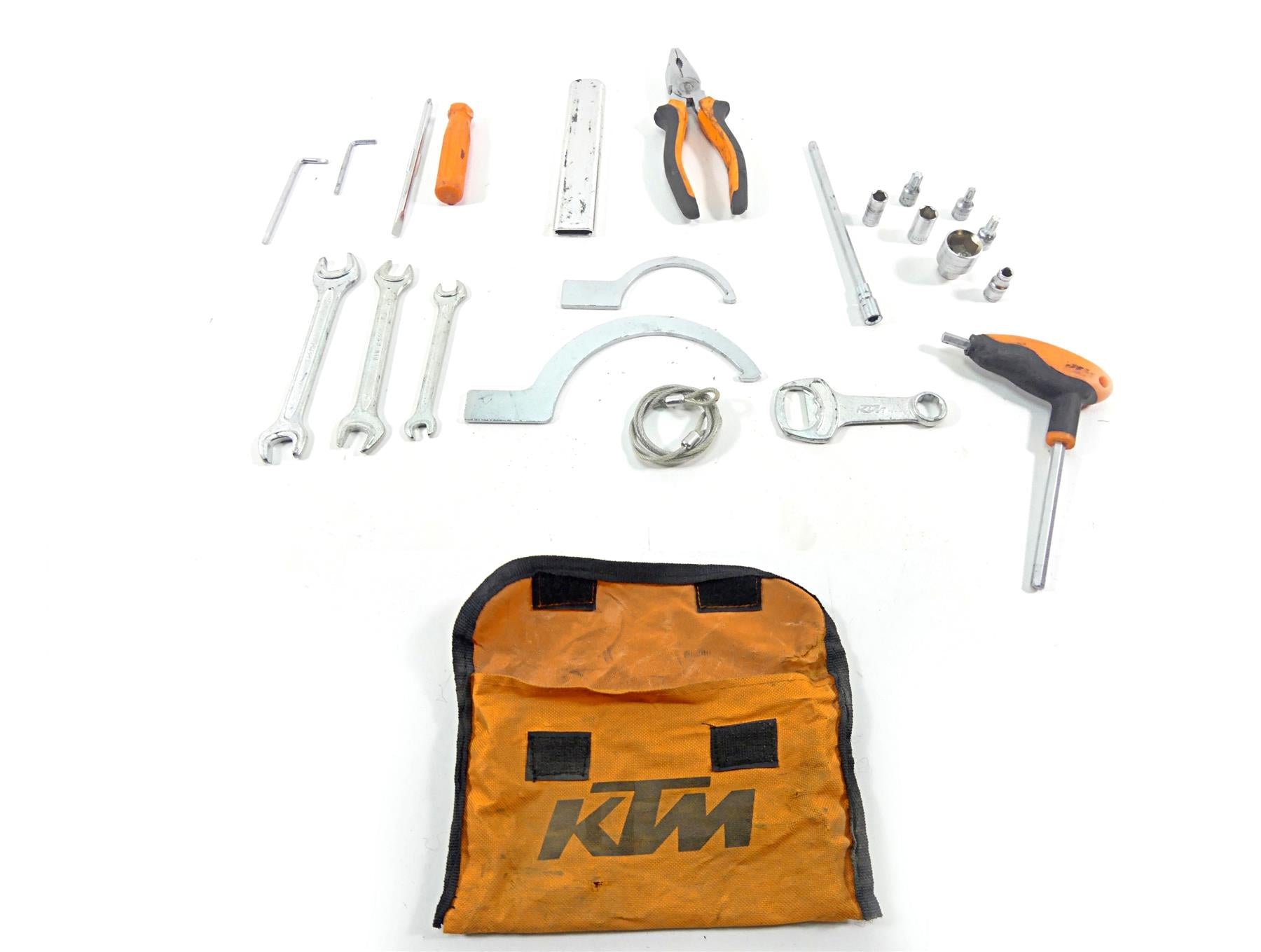 2016 KTM 1290 Super Duke R Tool Kit Set & Bag 61329099100