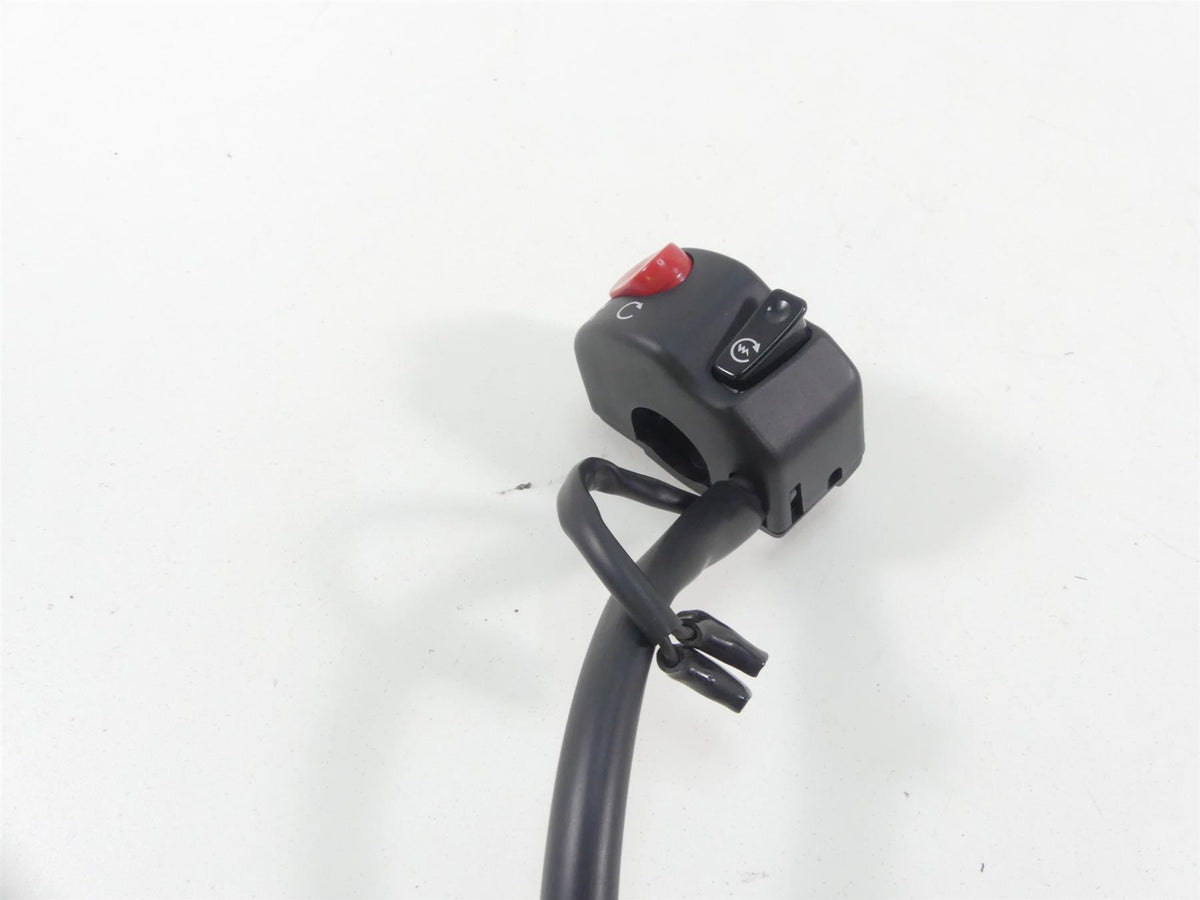 2013 Triumph Street Triple 675R Right Hand Start Kill Control Switch T2049255 {{ shop.shopifyCountryName }} - Mototech271
