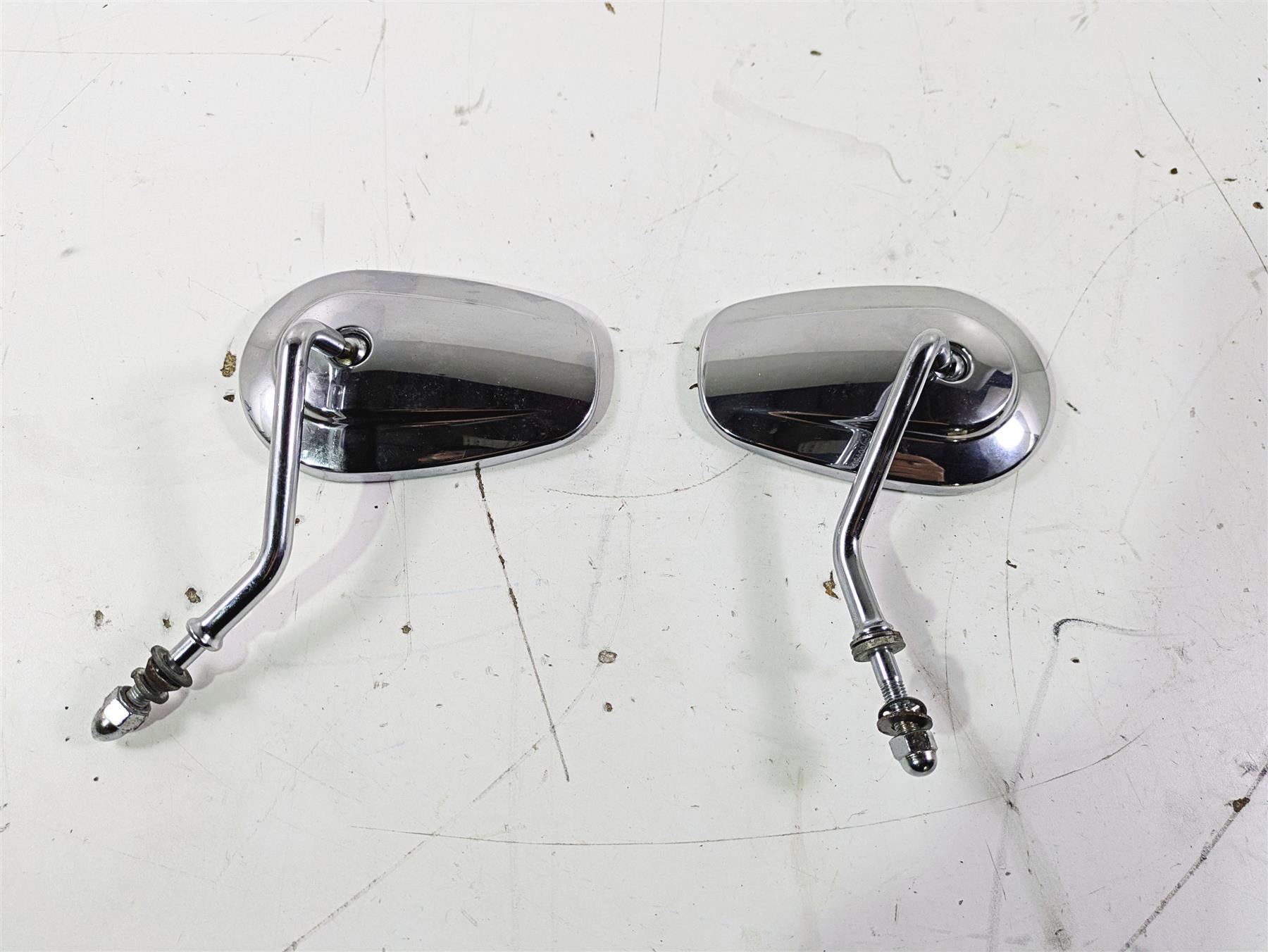 1992 Harley FLSTC Softail Heritage Rear View Mirror Set 91875-88A 91892-88A {{ shop.shopifyCountryName }} - Mototech271