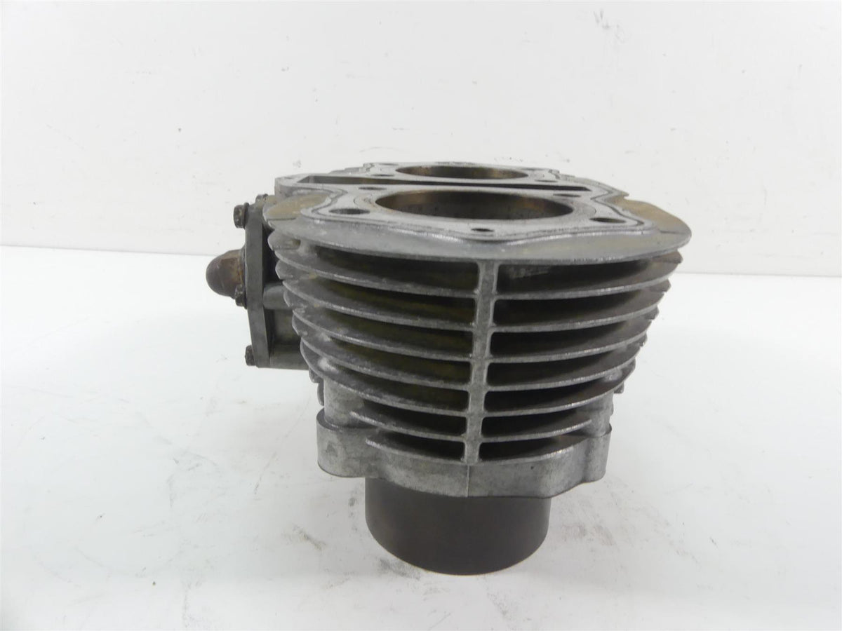 1978 Yamaha XS650 SE Special Cylinder Jugs & Piston Set 306-11310-01-00 {{ shop.shopifyCountryName }} - Mototech271