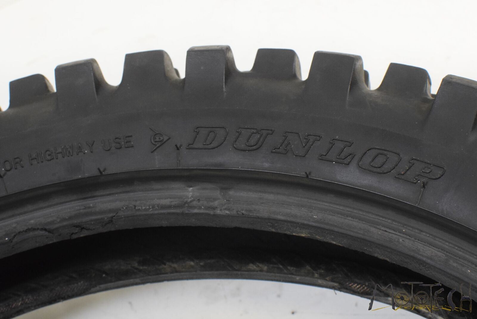 USED MX Rear Tire DUNLOP Sports D952 65M 120/90-18 45174848 {{ shop.shopifyCountryName }} - Mototech271
