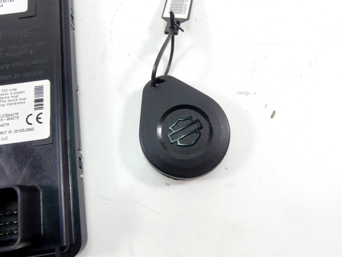 2017 Harley Softail FXSB Breakout Bcm Body Control Module Key Fob 41000349E {{ shop.shopifyCountryName }} - Mototech271