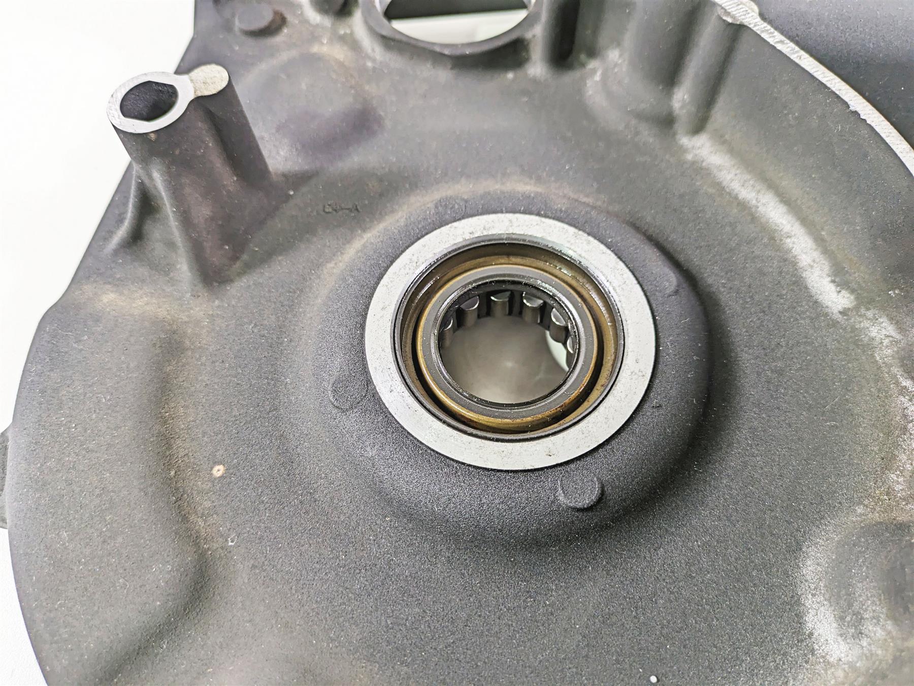 2008 Harley FLSTC Softail Heritage Inner Primary Drive Clutch Cover 60681-06B {{ shop.shopifyCountryName }} - Mototech271
