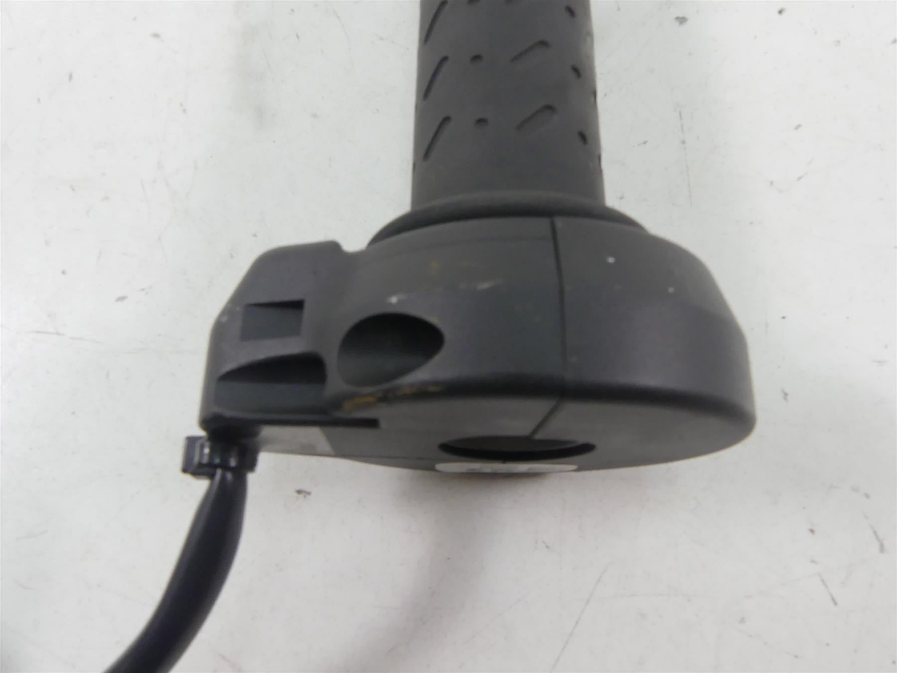 2021 Aprilia RS 660 Ride Fly By Wire Throttle Sensor 2D000095 {{ shop.shopifyCountryName }} - Mototech271
