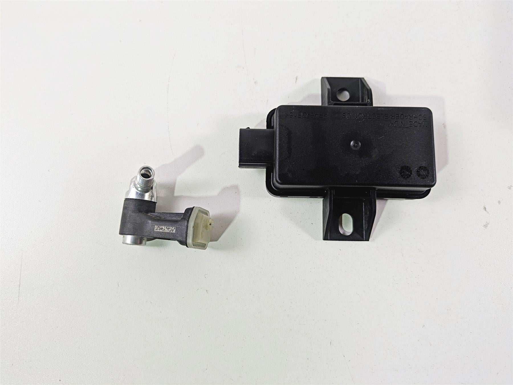2018 KTM 1290 Super Duke R Tire Pressure Sensor & Module 61412033000 60312032000