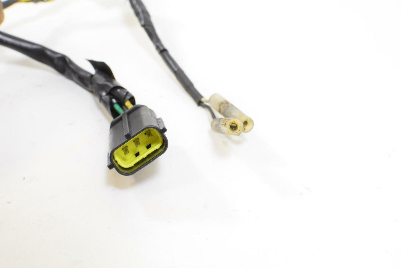 2011 Triumph Speed Triple 1050 Rear Taillight Tail Light Lamp T2703205 {{ shop.shopifyCountryName }} - Mototech271