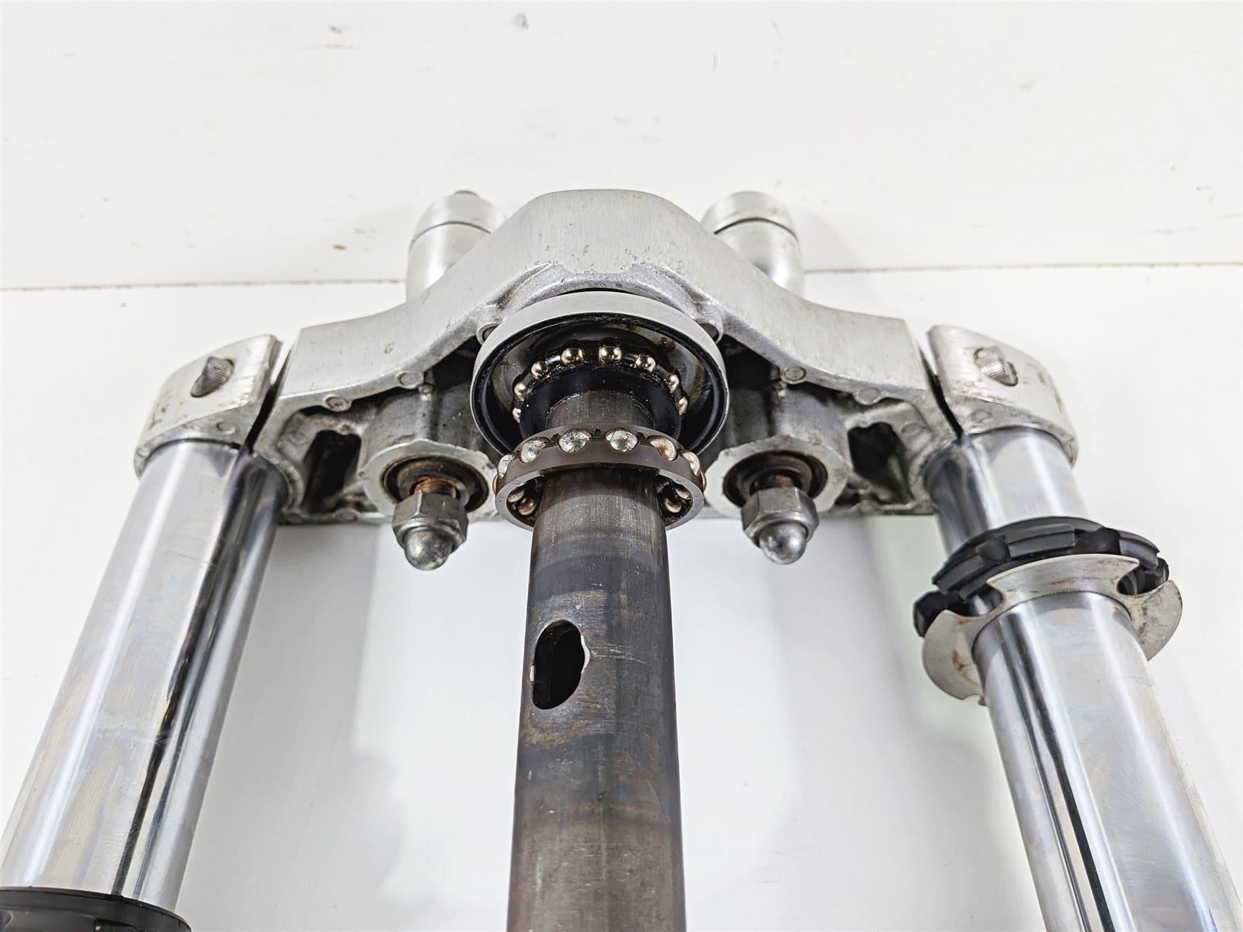 2002 Yamaha XVS650 V-Star Classic Front Fork Triple Tree Riser 5BN-23102-12 {{ shop.shopifyCountryName }} - Mototech271