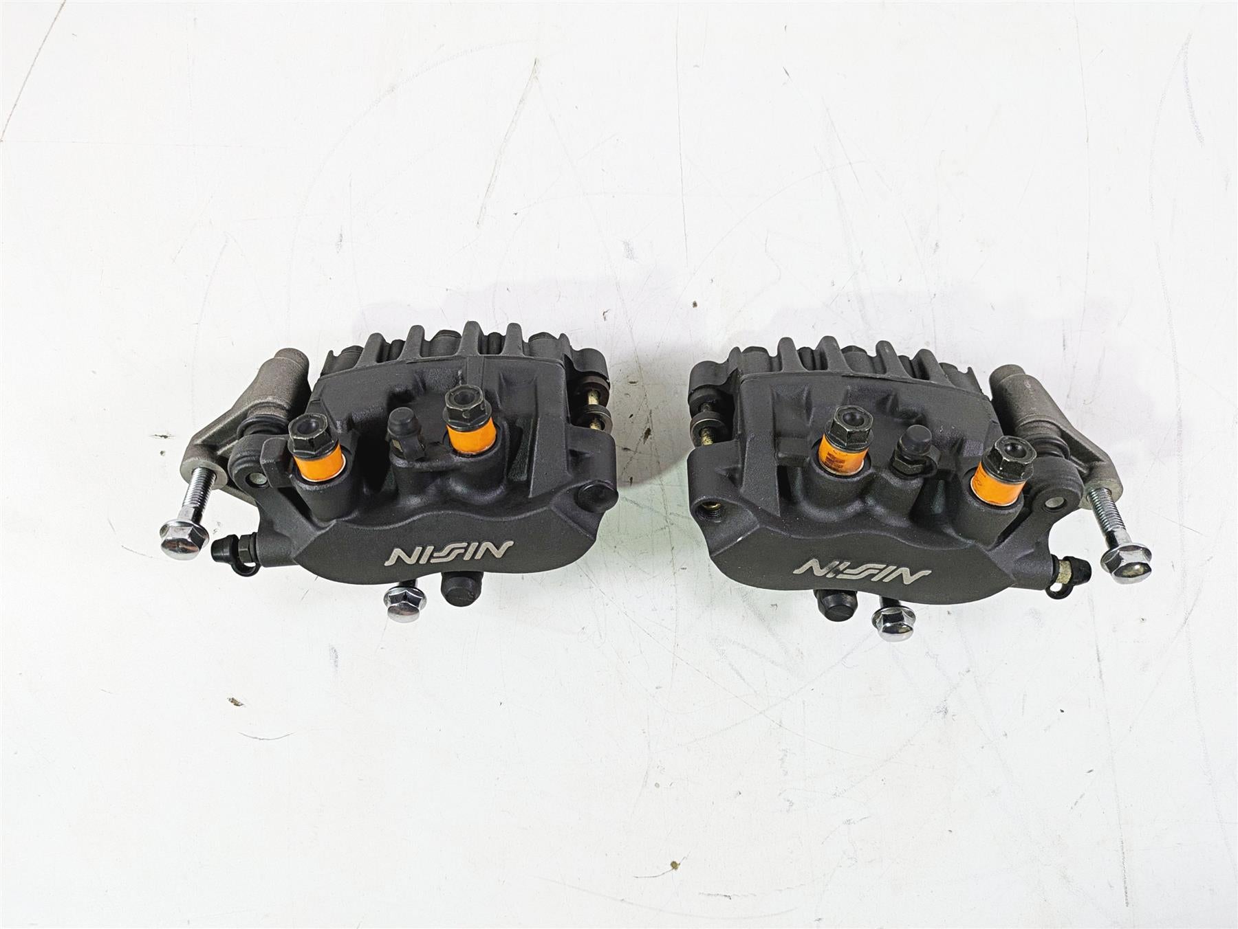 2002 Honda V-Twin VTX1800 C Front Brake Calipers Nissin 6 Piston 45150-MCH-006 {{ shop.shopifyCountryName }} - Mototech271