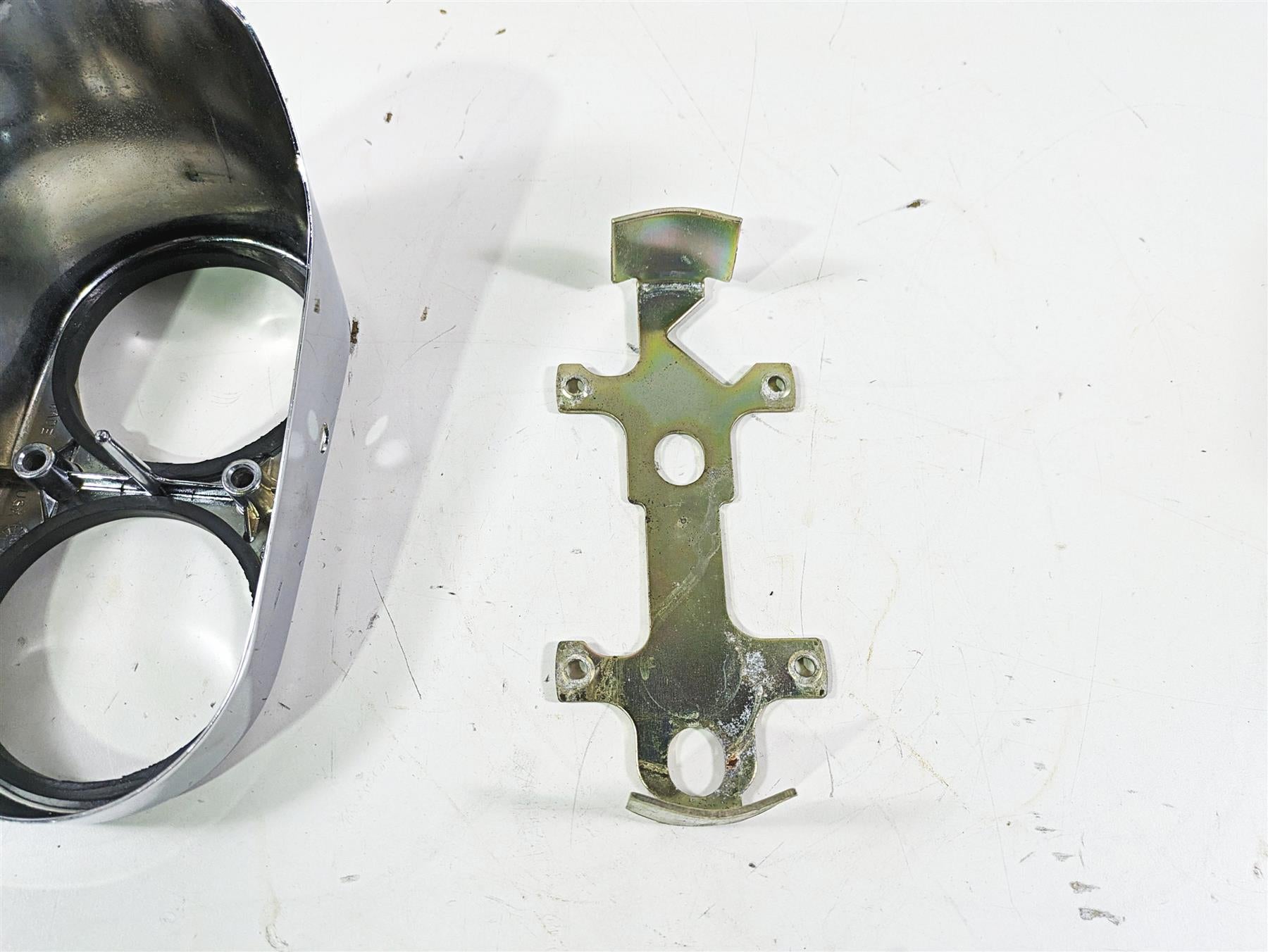 2003 Harley Dyna FXDL Low Rider 100TH Chrome Gauge Speedo Tacho Housing 67185-95 {{ shop.shopifyCountryName }} - Mototech271