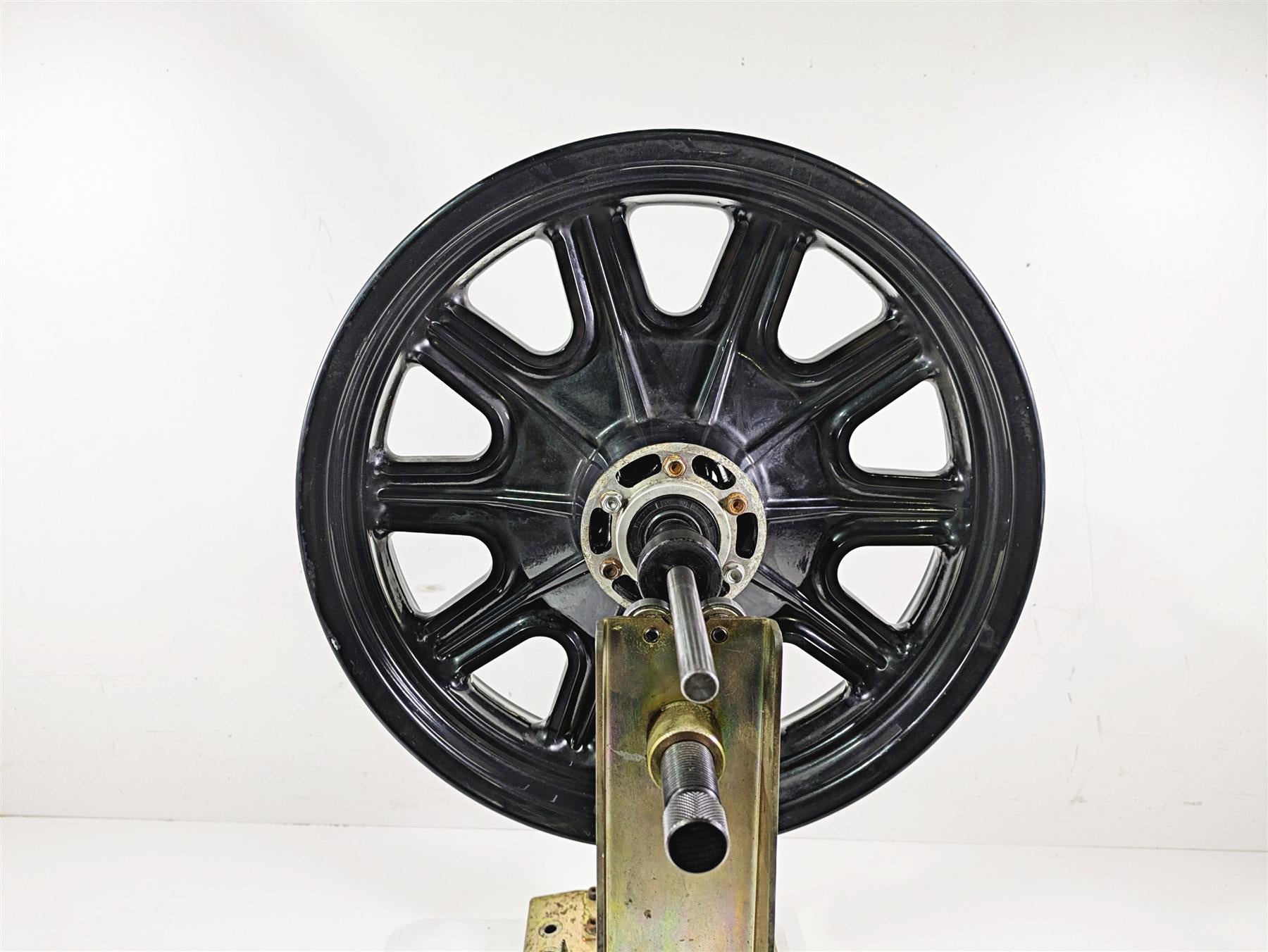 2016 Indian Chief Classic Straight 16x3.5 Front Wheel Rim 1522505 {{ shop.shopifyCountryName }} - Mototech271