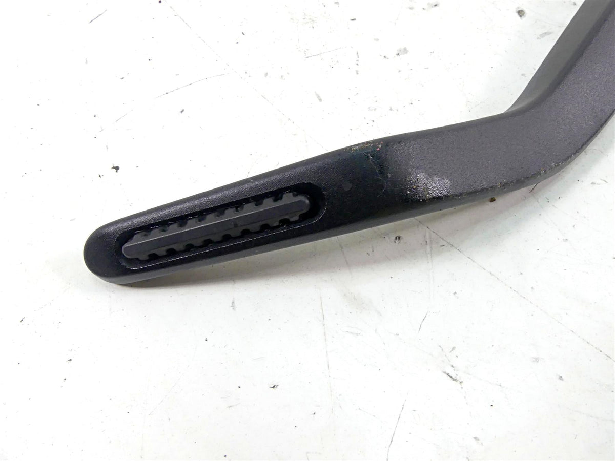 2013 Ducati Diavel Red Rear Passenger Footpeg Foot Peg Set 46520671A 46520661A {{ shop.shopifyCountryName }} - Mototech271