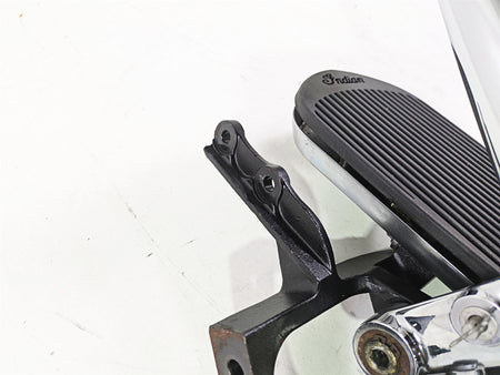 2018 Indian Chieftain Limited Chrome Right Floor Board & Brake Pedal 5141001 {{ shop.shopifyCountryName }} - Mototech271