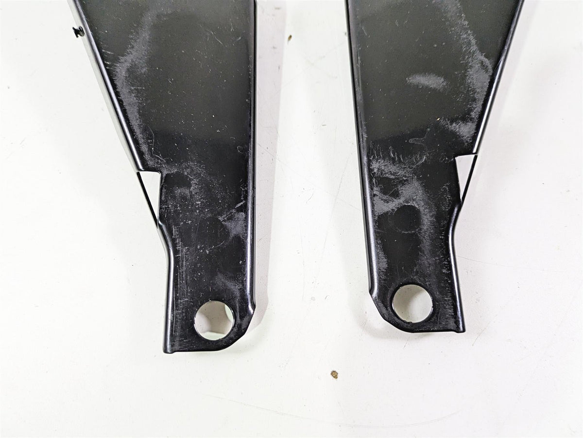 2011 Harley Touring FLHTCUSE CVO E-Glide Front Fairing Mount Holder Set 58938-96 {{ shop.shopifyCountryName }} - Mototech271