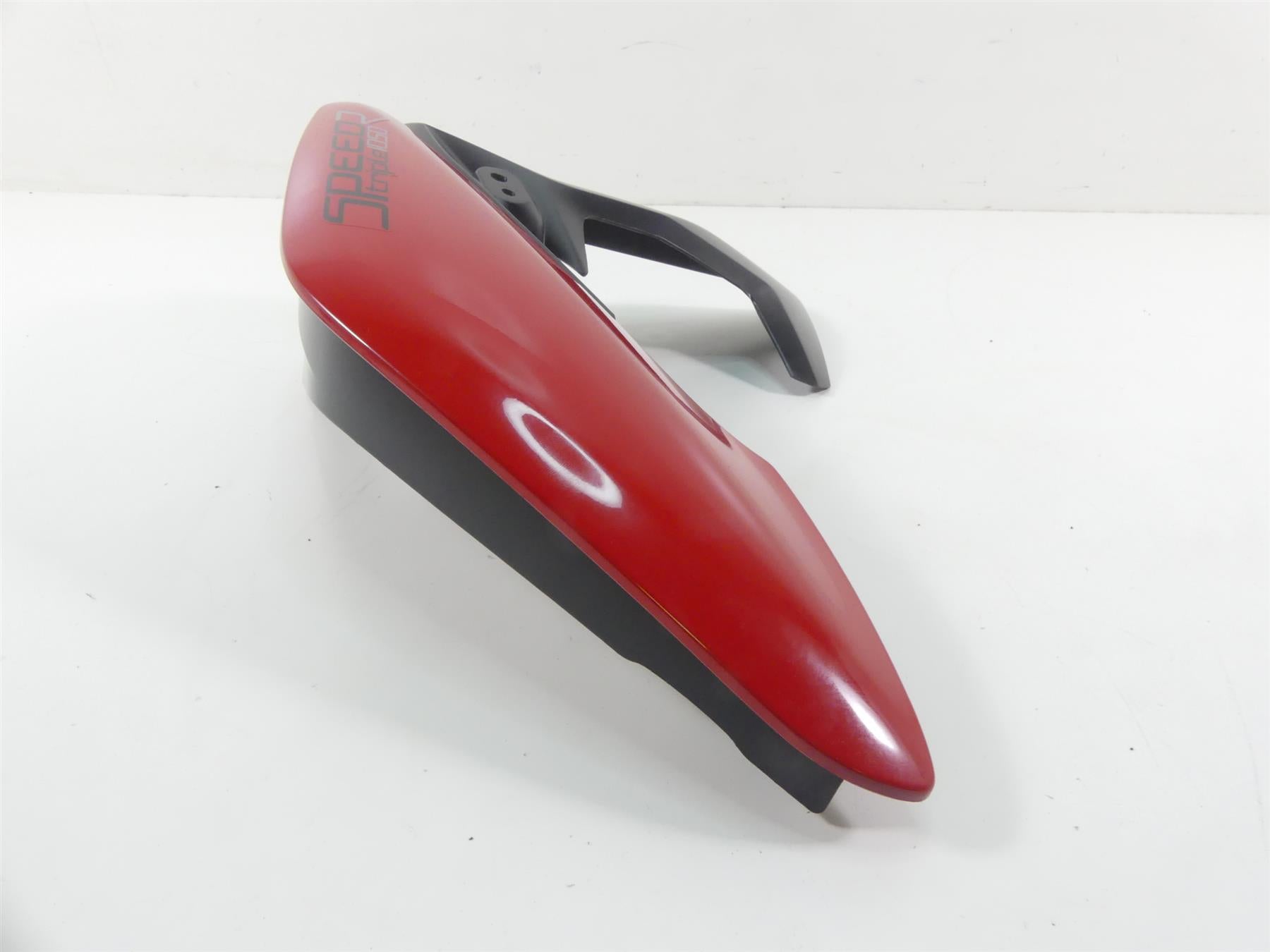 2015 Triumph 1050 Speed Triple R Right Red Radiator Cover Fairing T2103020 {{ shop.shopifyCountryName }} - Mototech271