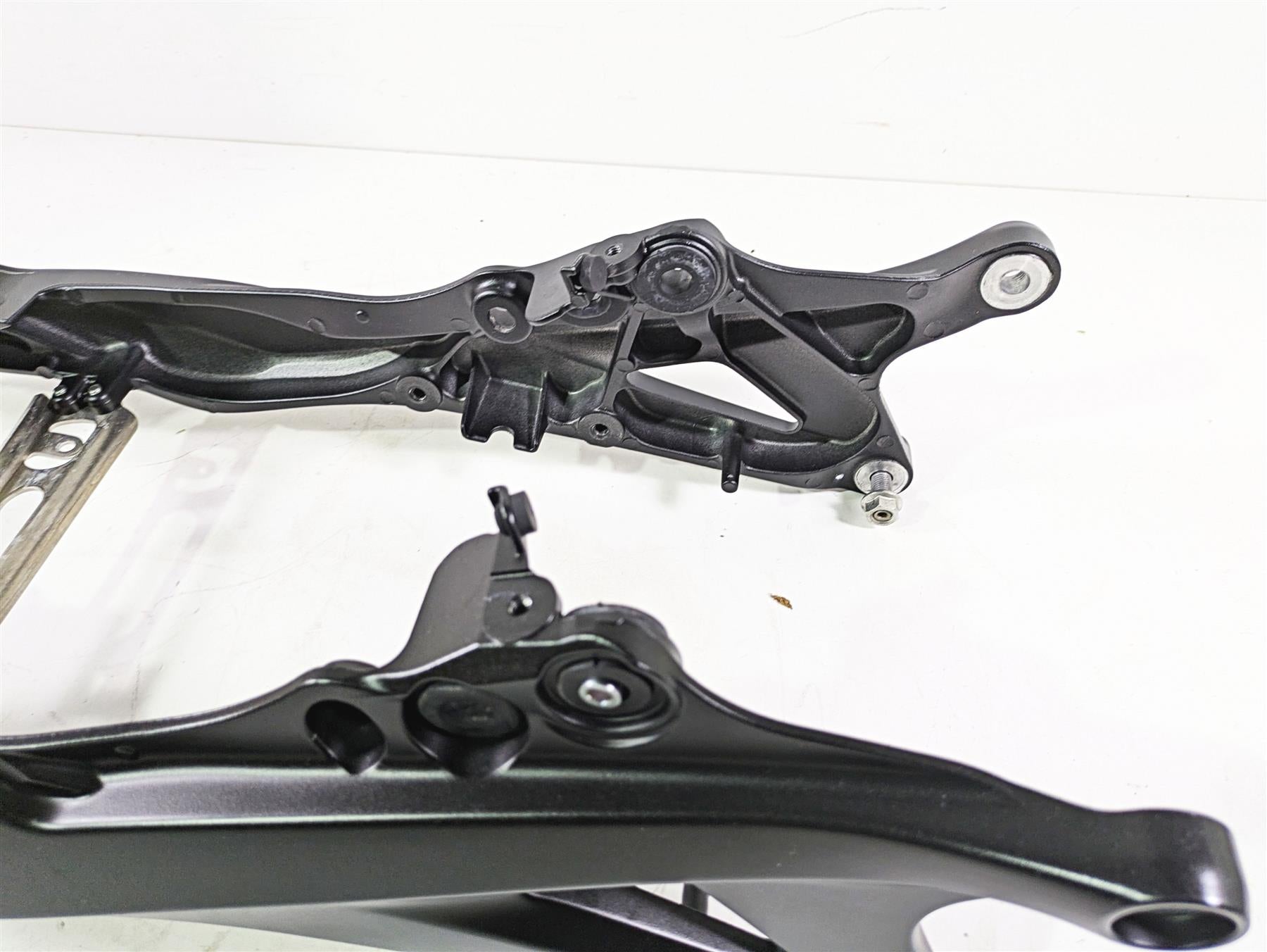 2008 Honda CBR1000RR SC59 Subframe Rear Sub Frame 50200-MFL-000ZA {{ shop.shopifyCountryName }} - Mototech271