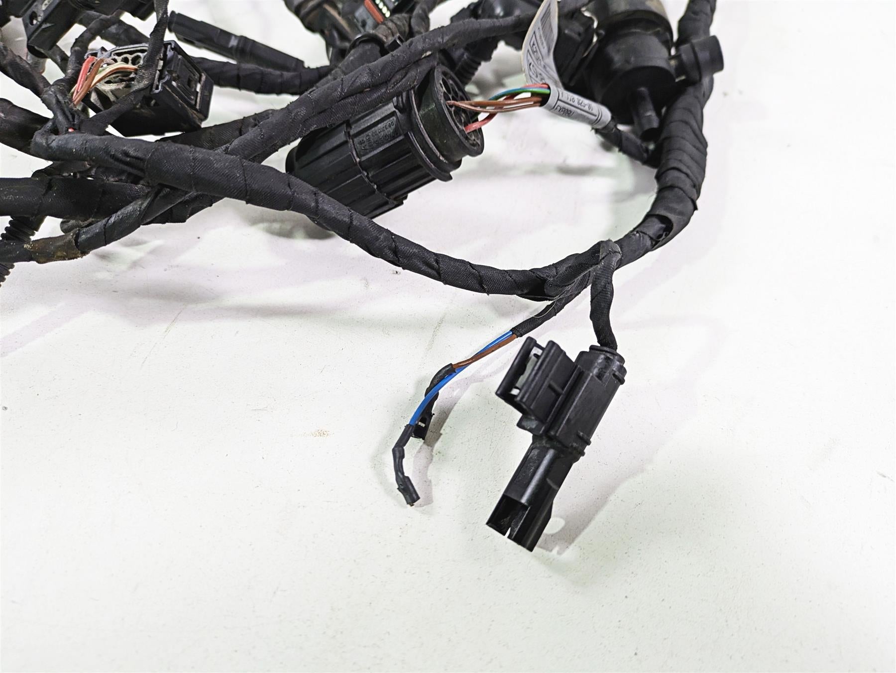 2009 BMW R1200GS K255 Adv Main & Engine Wiring Harness Abs Esa 61117726669 {{ shop.shopifyCountryName }} - Mototech271