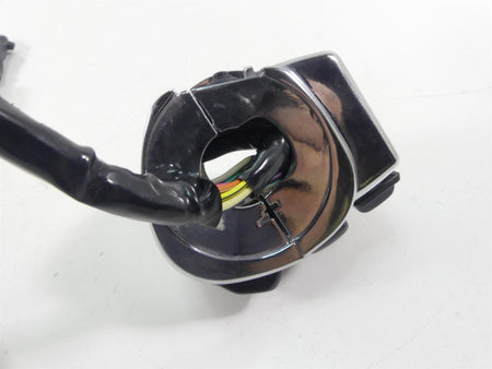 2007 Harley FLHTCU SE CVO Electra Glide Left Hand Audio Control Switch 71682-06 {{ shop.shopifyCountryName }} - Mototech271