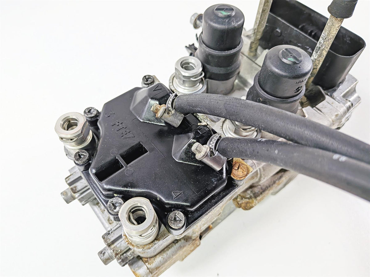 2002 BMW K1200LT 89V3 Integral Abs Control Module Pump -READ 34517728205 {{ shop.shopifyCountryName }} - Mototech271