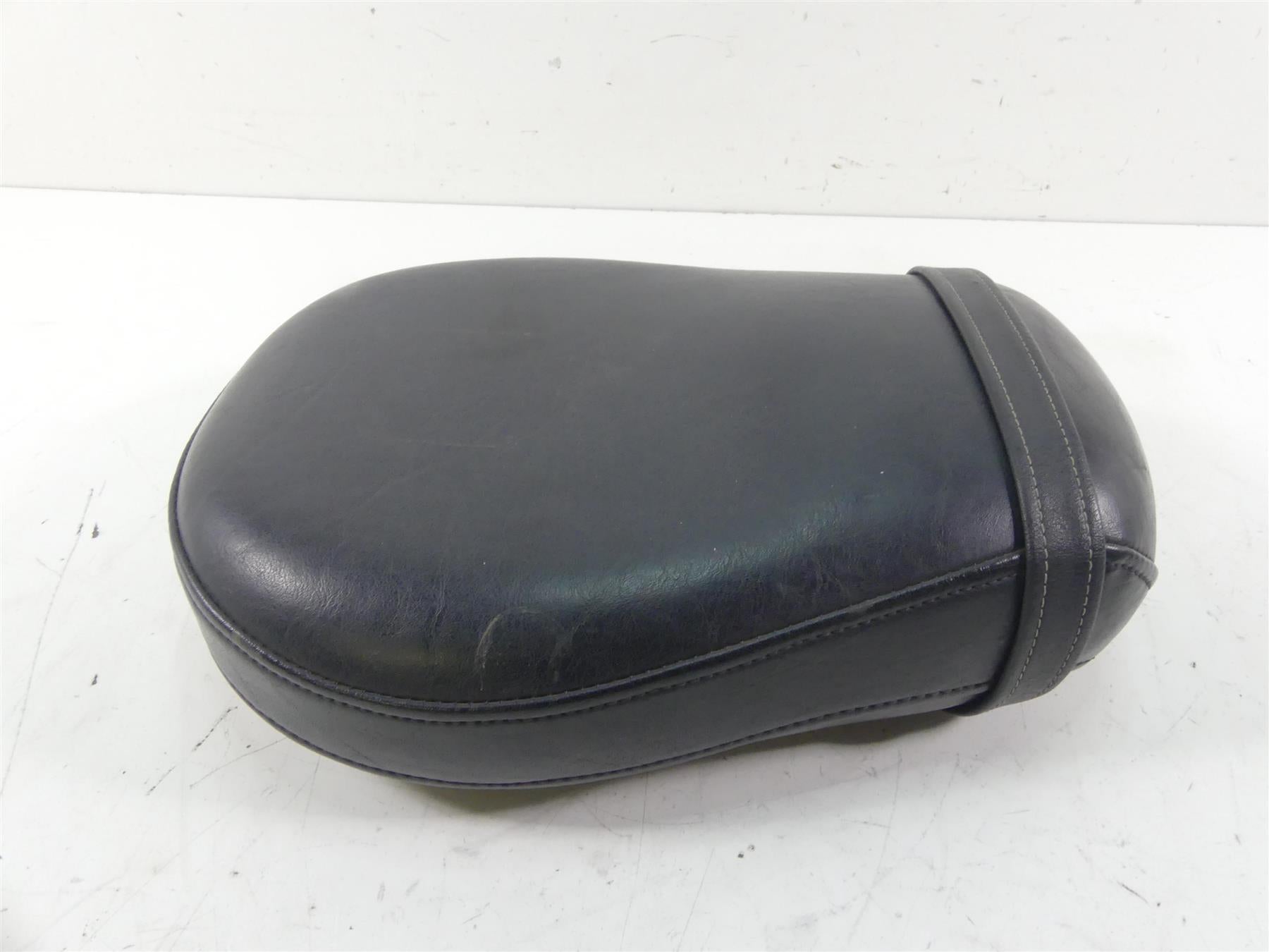 2001 Yamaha XV1600 Road Star Rear Passenger Pillion Seat Saddle 4WM-24750-00-00 {{ shop.shopifyCountryName }} - Mototech271
