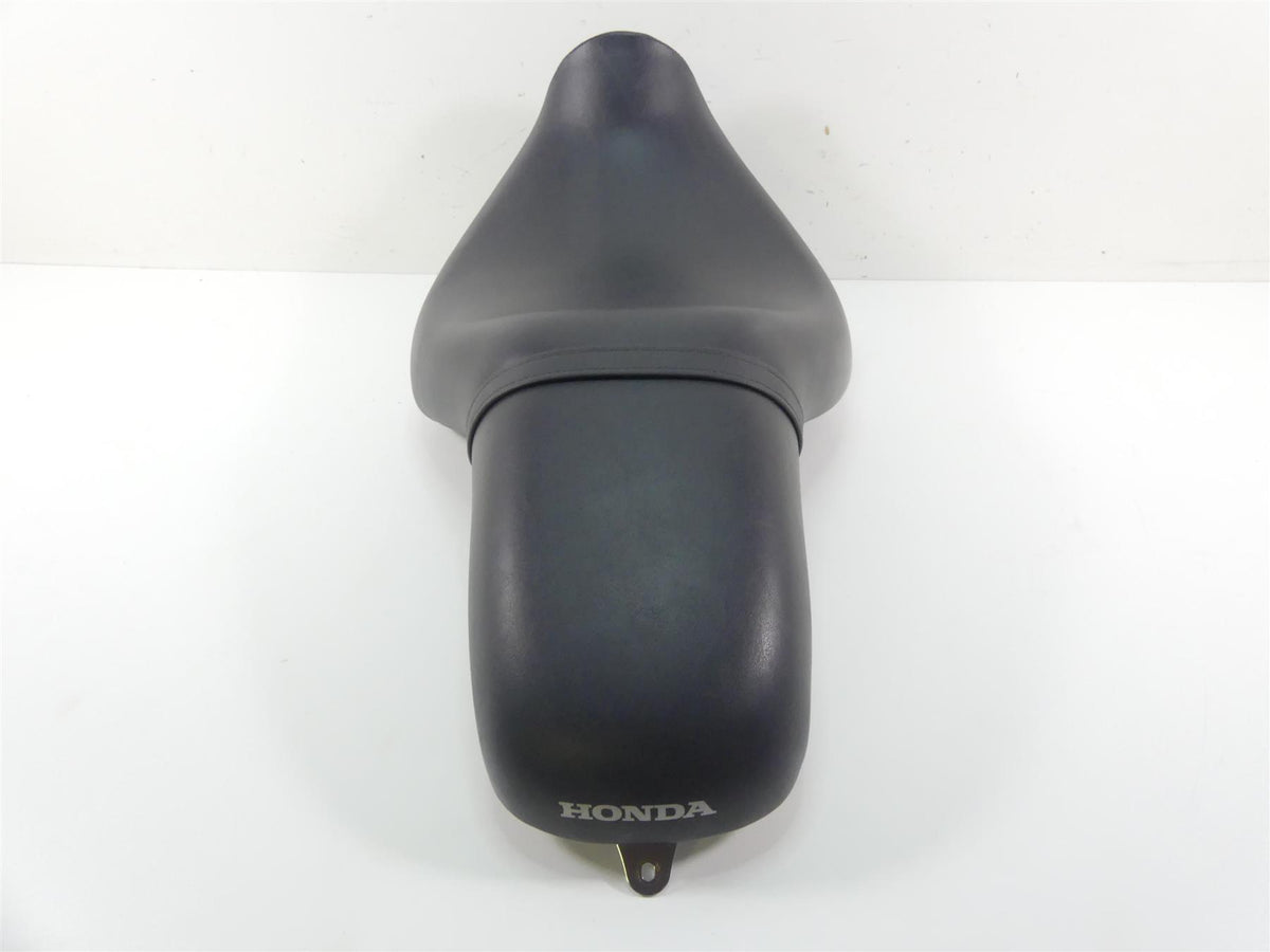 2007 Honda VT1100 C2 Shadow Nice Rider Driver Dual Seat Saddle 77200-MCK-A30 {{ shop.shopifyCountryName }} - Mototech271