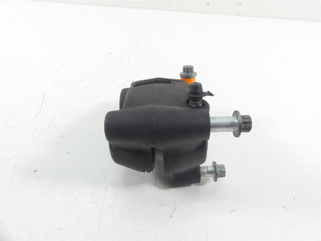 2015 Harley FLD Dyna Switchback Front Brake Caliper 41300001 {{ shop.shopifyCountryName }} - Mototech271