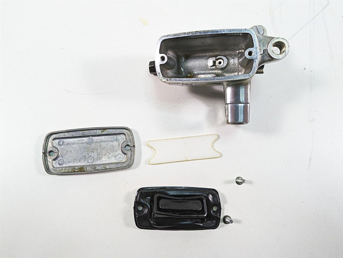 2006 Honda V-Twin VTX1300 R Front Brake Master Cylinder 45510-MEM-671 {{ shop.shopifyCountryName }} - Mototech271