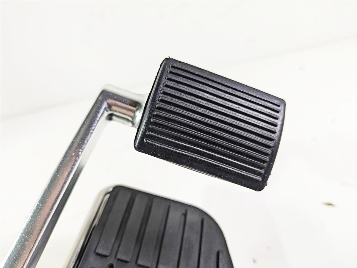 2014 Moto Guzzi California 1400 Touring Right Floorboard & Brake Pedal 887302 {{ shop.shopifyCountryName }} - Mototech271